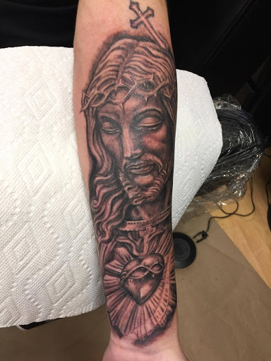 Explore fight club tattoo ideas, creative tattoo ideas in Amityville, available at Tattoo Frenzy Inc