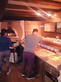 Atmosphère du Pizzeria Pizz'Atomic La Londe-les-Maures - Pizza à emporter et en livraison - n°1