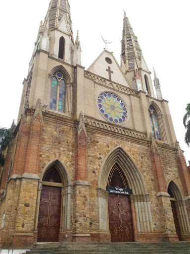 Parroquia San Francisco de Asís - Iglesia Católica en Bucaramanga