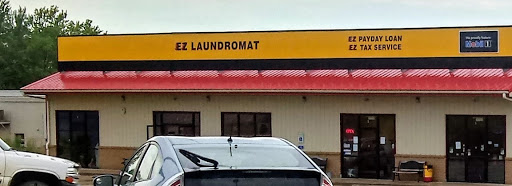 E Z Laundromat in Excelsior Springs, Missouri