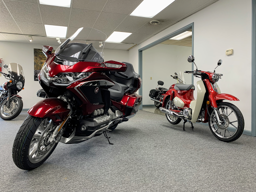 Motor Scooter Dealer «Sportland Motorsports BMW Motorcycles of Urbana», reviews and photos, 1602 N Lincoln Ave, Urbana, IL 61801, USA