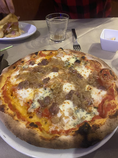 The Red Lion Sava - Ristopub Pizzeria Braceria in Sava, Provincia di Taranto