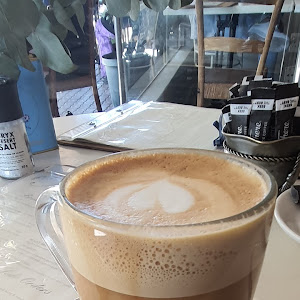 Nice on 4th - review photo