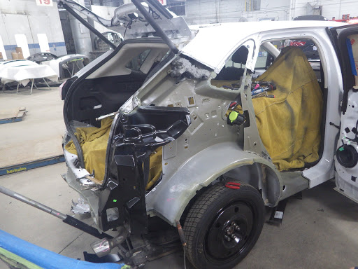 Auto Body Shop «Suburban Collision of Troy», reviews and photos, 1759 Maplelawn Dr, Troy, MI 48084, USA
