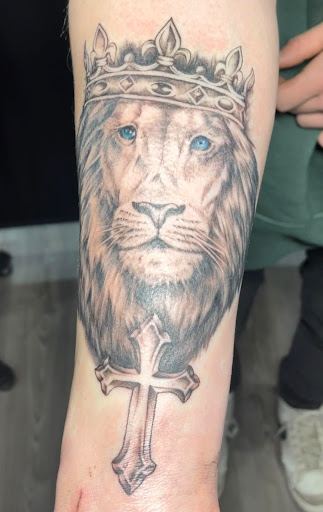 Explore cousin tattoo ideas, creative tattoo ideas in Omaha, available at Villains Black