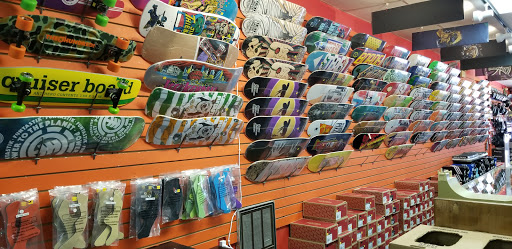 Skateboard Shop «Funtastik Skate and Snowboard Shop», reviews and photos, 18 W Main St, Mechanicsburg, PA 17055, USA