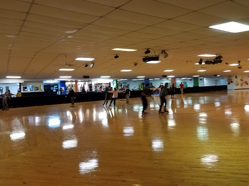 Roller skating club Akron