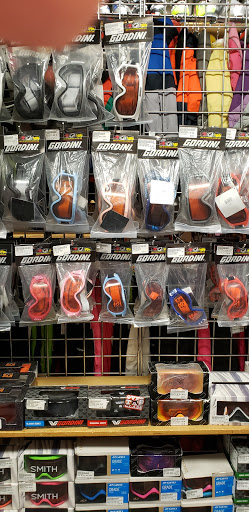 Sporting Goods Store «Play It Again Sports», reviews and photos, 15 S Main St, West Hartford, CT 06107, USA