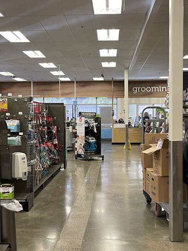 Pet Supply Store «Petco Animal Supplies», reviews and photos, 1530 Black Lake Blvd SW D, Olympia, WA 98502, USA