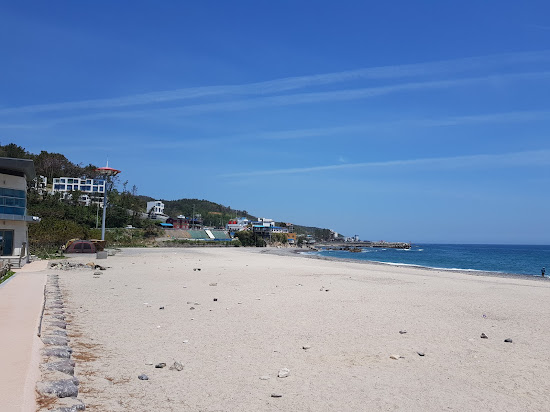 Oryu Beach