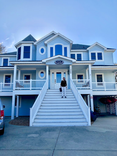 Brindley Beach Vacations & Sales