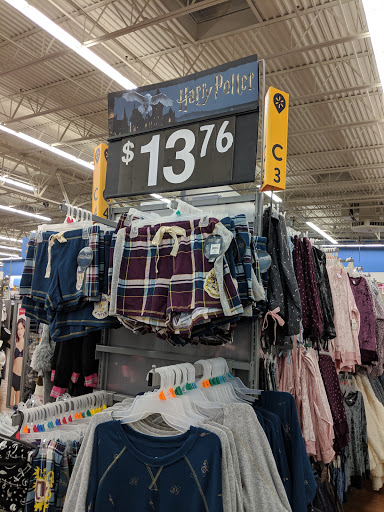 Department Store «Walmart Supercenter», reviews and photos, 6111 Jefferson Ave, Newport News, VA 23605, USA