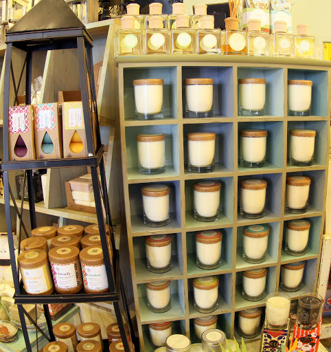 Home Goods Store «5 Green Boxes», reviews and photos, 1570 S Pearl St, Denver, CO 80210, USA