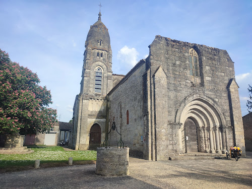 Église Saint André à Pellegrue