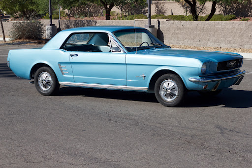 Auto Body Shop «Maaco Collision Repair & Auto Painting», reviews and photos, 4475 Spring Mountain Rd, Las Vegas, NV 89103, USA