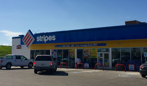 Stripes Convenience Store, 806 34th St, Lubbock, TX 79404, USA, 