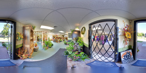 Florist «Flowers On The Avenue», reviews and photos, 1138 E 9th St, Muscatine, IA 52761, USA