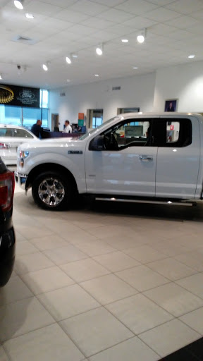 Ford Dealer «Klaben Ford Lincoln of Warren, Inc.», reviews and photos, 3853 Youngstown Rd SE, Warren, OH 44484, USA