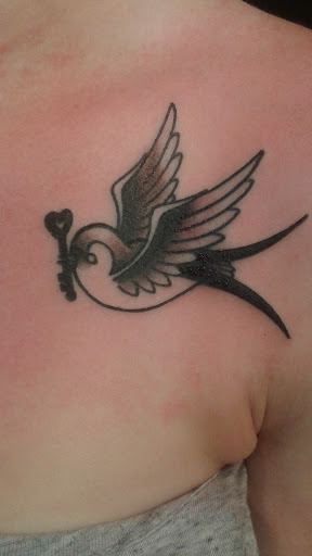 Tattoo Shop «End Of The Trail Tattoo», reviews and photos, 520 McHenry Ave, Modesto, CA 95354, USA