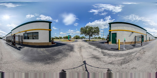 Self-Storage Facility «Metro Self Storage», reviews and photos, 1675 Starkey Rd, Largo, FL 33771, USA