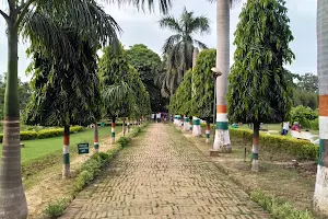 Amhat Park (Sultanpur) image