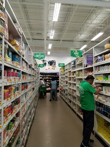 Grocery Store «Patel Brothers», reviews and photos, 830 W Golf Rd, Schaumburg, IL 60194, USA