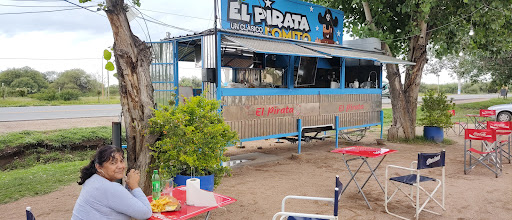 El Pirata Lomitos
