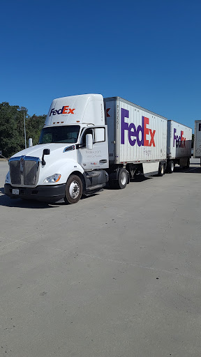 Mailing Service «FedEx Freight», reviews and photos, 6952 E Hillsborough Ave, Tampa, FL 33610, USA