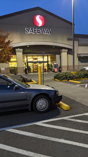 Grocery Store «Safeway», reviews and photos, 1540 Main St, Sweet Home, OR 97386, USA