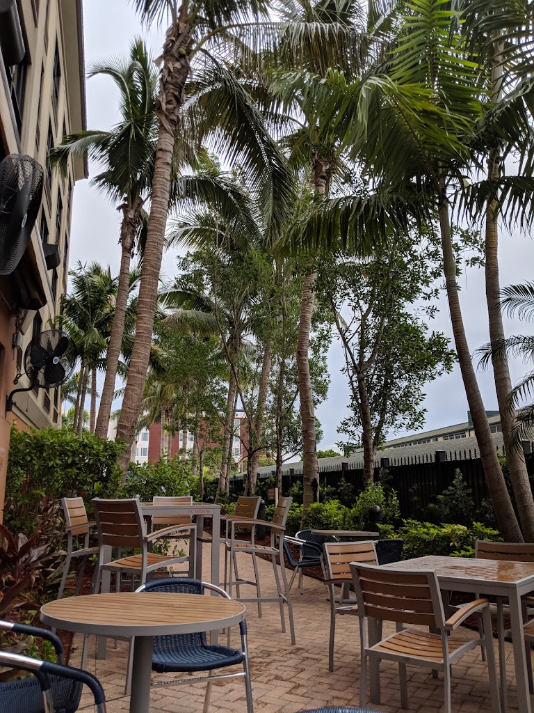 Dockside Grill 33950