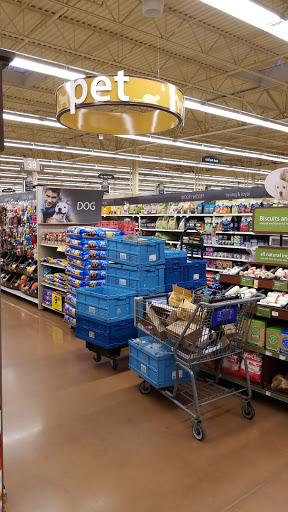 Grocery Store «Kroger Marketplace», reviews and photos, 635 Chestnut Dr, Walton, KY 41094, USA