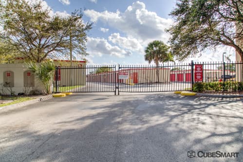 Self-Storage Facility «CubeSmart Self Storage», reviews and photos, 13290 W State Rd 84, Davie, FL 33325, USA