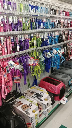 Pet Supply Store «Pet Supplies Plus», reviews and photos, 3701 W Old Shakopee Rd Suite 300, Bloomington, MN 55431, USA