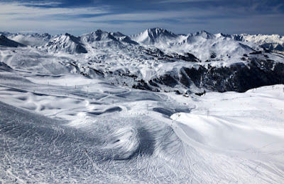 Les Cristaux de la Plagne : Appartements de vacances au pied des pistes, station de ski La Plagne, Savoie à La Plagne-Tarentaise