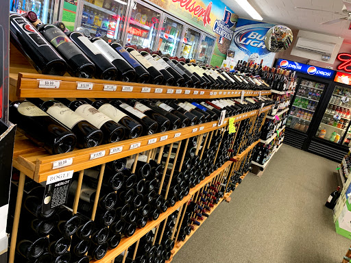 Liquor Store «Bryantville Liquors», reviews and photos, 15 School St, Pembroke, MA 02359, USA