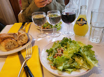 Salade César du Restaurant Le Relais de l'Entrecôte à Paris - n°3