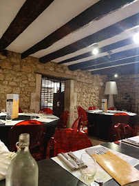 Atmosphère du Restaurant français La Table du Trusquin à Pierrelatte - n°3