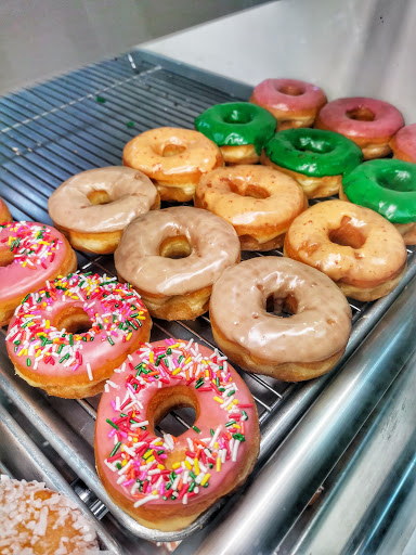 Donut Shop «S H Donuts», reviews and photos, 5313 Manor Rd, Austin, TX 78723, USA