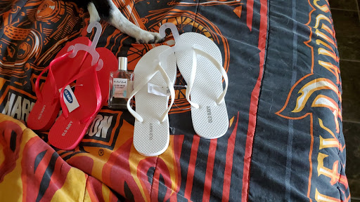 Clothing Store «Old Navy», reviews and photos, 2320 Daniels St, Manteca, CA 95337, USA