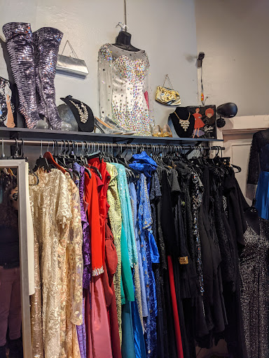 Boutique «Clash Gallery & Boutique», reviews and photos, 521 E 5th St, Dayton, OH 45402, USA