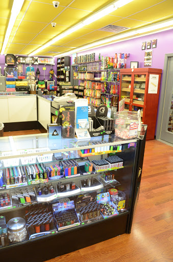 Tobacco Shop «Smoke Token», reviews and photos, 409 Harding Pl, Nashville, TN 37211, USA