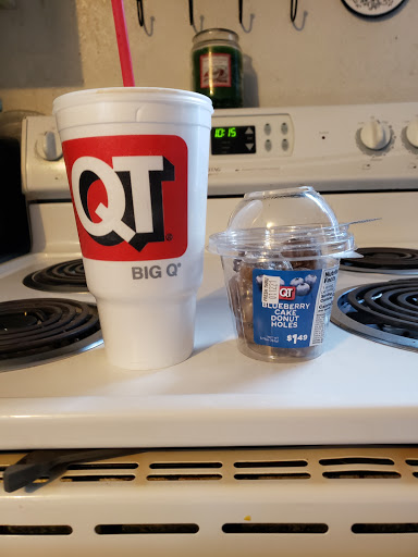 Gas Station «QuikTrip», reviews and photos, 850 McNutt St, Herculaneum, MO 63048, USA