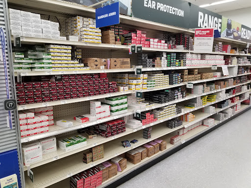 Sporting Goods Store «Academy Sports + Outdoors», reviews and photos, 1414 N Loop 336 W, Conroe, TX 77304, USA