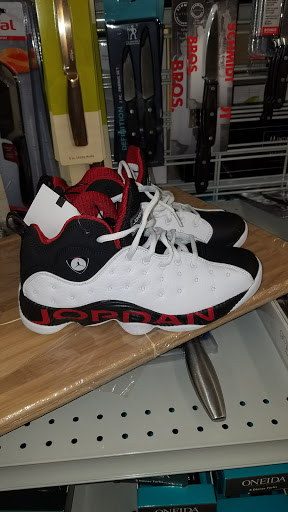 Clothing Store «Burlington Coat Factory», reviews and photos, 2035 S Robert St, West St Paul, MN 55118, USA