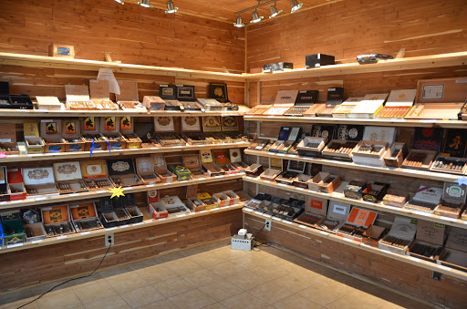 Liquor Store «Holiday Wine & Spirits», reviews and photos, 112 S Royal Oaks Blvd, Franklin, TN 37067, USA