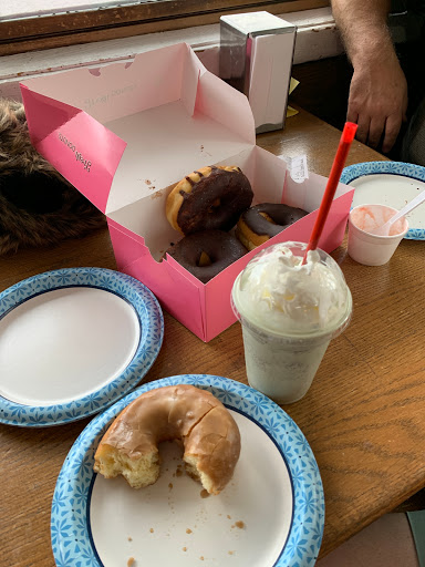 Donut Shop «Donut Mill», reviews and photos, 310 E Midland Ave, Woodland Park, CO 80863, USA