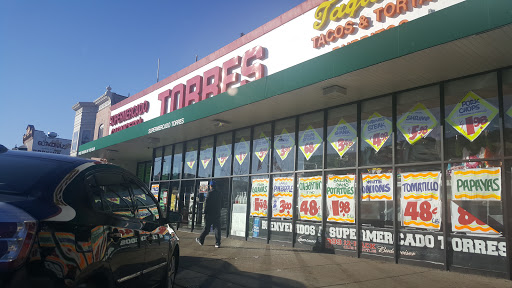 Super Mercado Torres, 124 N 19th Ave, Melrose Park, IL 60160, USA, 