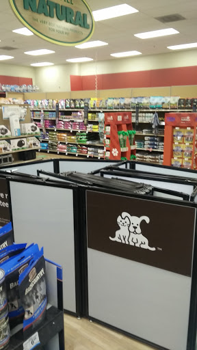 Pet Supply Store «Petco Animal Supplies», reviews and photos, 3284 Jefferson St, Napa, CA 94558, USA