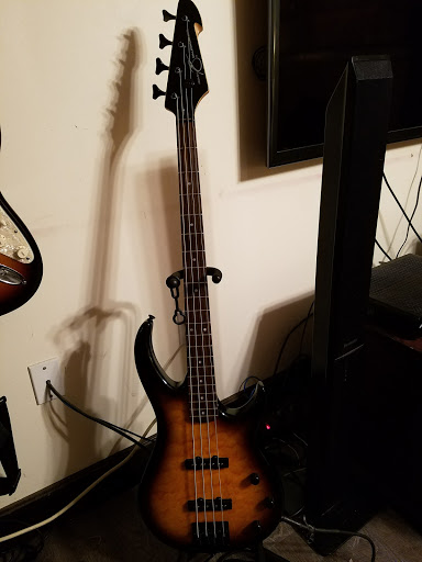 Musical Instrument Store «McBride Music & Pawn», reviews and photos, 116 W Oak St, Denton, TX 76201, USA