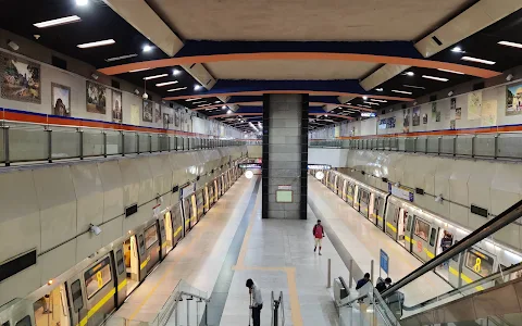 Green Park Metro Station image